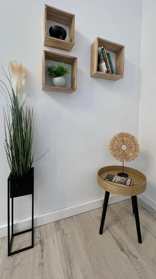 The Nest Apartman Floreşti Kültér fotó