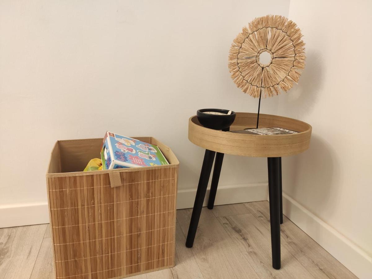 The Nest Apartman Floreşti Kültér fotó